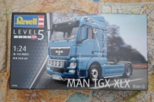 Revell 07426 MAN TGX XLX 